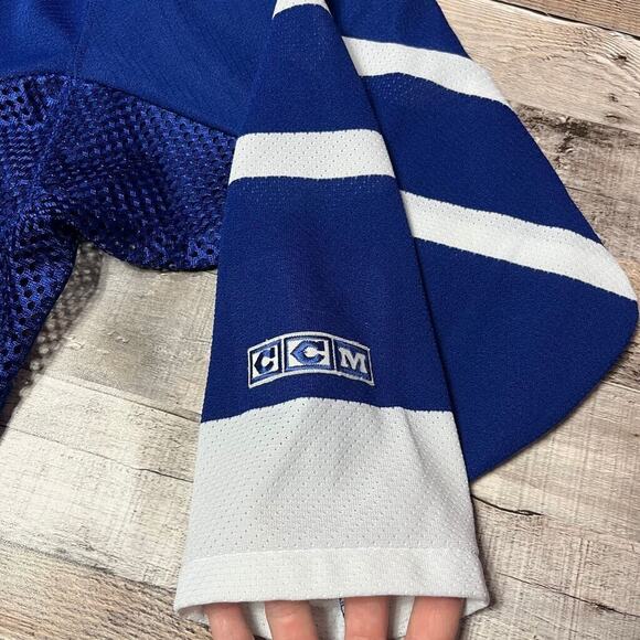 Toronto Maple Leafs Jersey Men's Small Blue Vintage CCM NHL Hockey - Picture 5 of 15